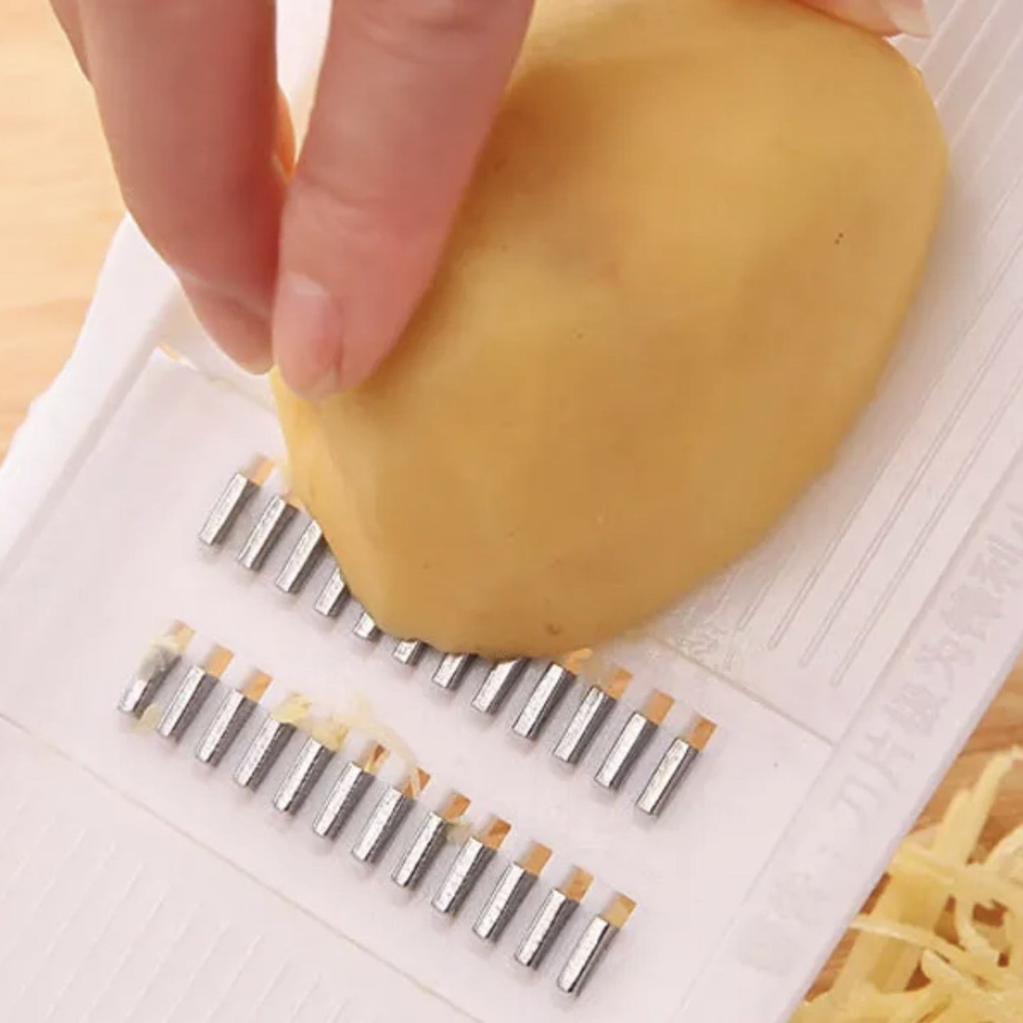 Multifunction 4 in 1 Grator