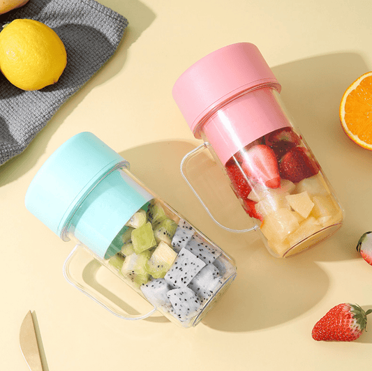 Rechargeable Mini Juicer with Cup